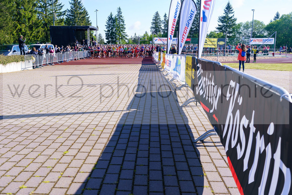 Rennsteiglauf Marathon 2025 | Marathon von Neuhaus/Rwg. nach Schmiedefeld/Rstg. am 17. Mai 2025