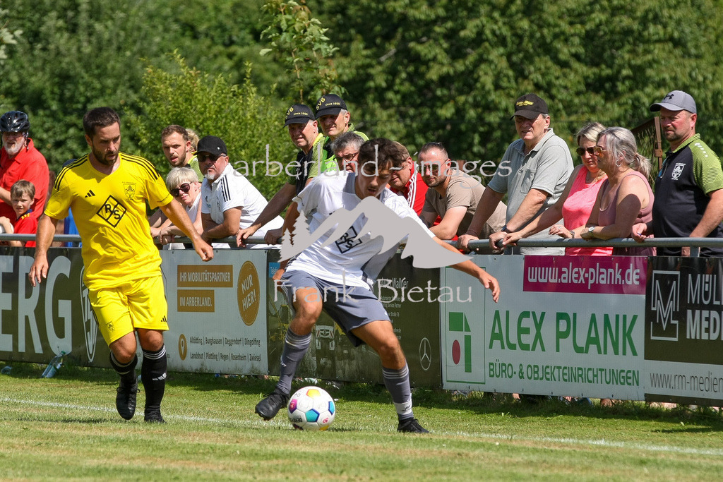 993T2650 | Medien- Sport- Entertainmentfotos