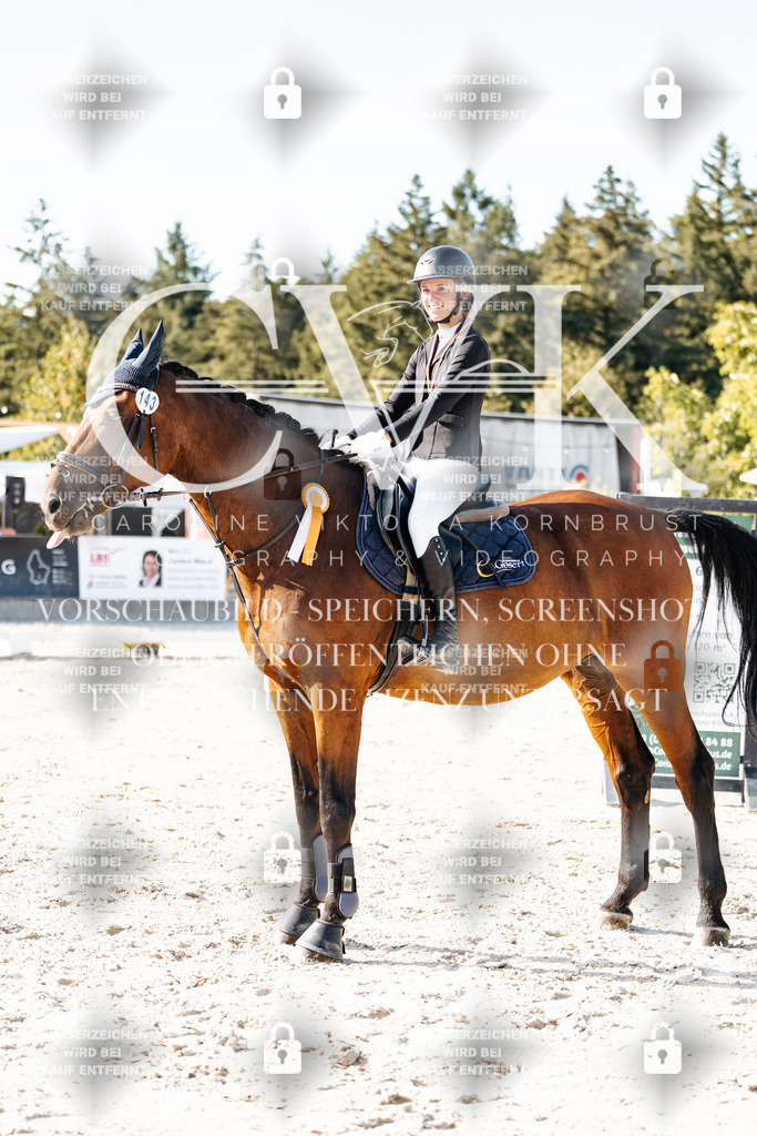 CK903567 | Turnierfotografie Pferdefotografie Trier Rheinland-Pfalz Pferdesport Reitsport Tierfotografie Sportfotografie Pferdevideo Pferdevideografie Equestrianvideography equestrianphotography  - Realisiert mit Pictrs.com
