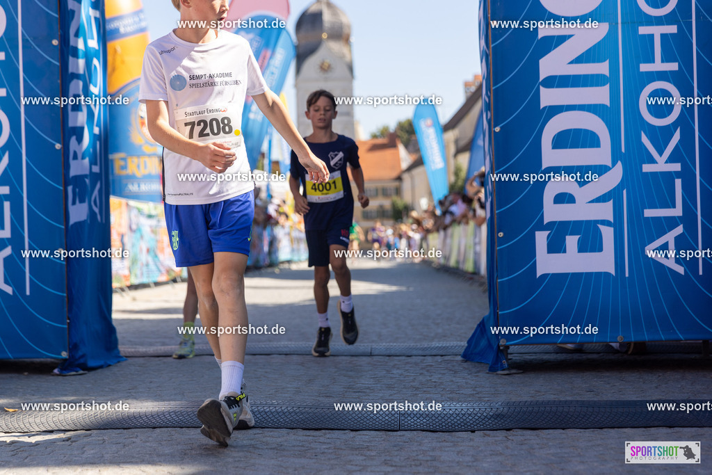 VJ__3382 | Stadtlauf Erding 2025 #stadtlauferding #erdingstadtlauf #stadtlauf_erding #laufmotivation #trisporterding #yourpictrs #sportshot_your_pictrs