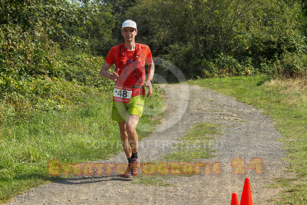 240831_1449_EV4_5840 | Sportfotografie im Rhein-Sieg Kreis, Köln, Bonn, NRW, Rheinland Pfalz, Hessen, etc. Unser Tätigkeitsfeld umfasst den Laufsport vom Volkslauf über den Marathon, Duathlon, Triathon bis zum Ultralauf wie Kölnpfad Ultra oder Schindertrail.