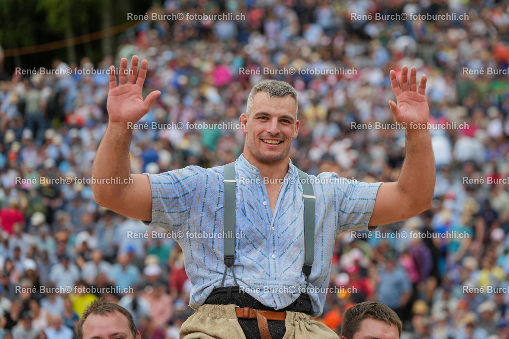 RB_03511 | René Burch leidenschaftlicher Fotograf aus Kerns in Obwalden.  Hier finden sie Sport, Landschaft und Natur Fotografie.
 - Realisiert mit Pictrs.com