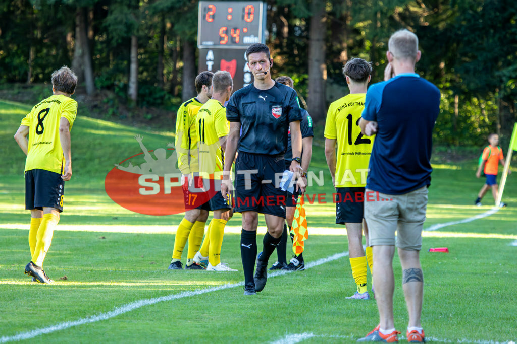 Kärntner Liga | Kärntner Liga ATUS Ferlach - ASKÖ Köttmannsdorf am 02.09.2023 in Ferlach
(Sportplatz Ferlach), Austria, (Photo by Ernst Krawagner sport-fan.at) - Realisiert mit Pictrs.com