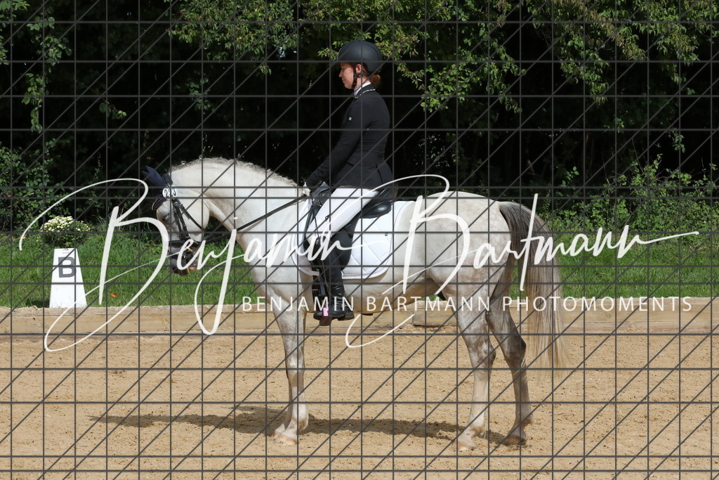 AZ2A2237 | Benjamin Bartmann Photomoments