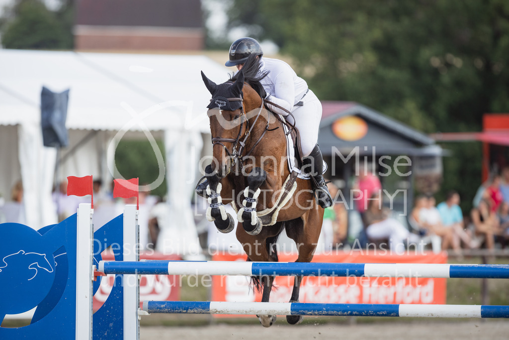 230624_PfSpTa_Youngster-S-337 | Deine schönsten Turniermomente als professionelle Fotos! Entdecke hochwertige Pferdesport-Fotografie im Online-Shop. Jetzt Fotos finden & bestellen!