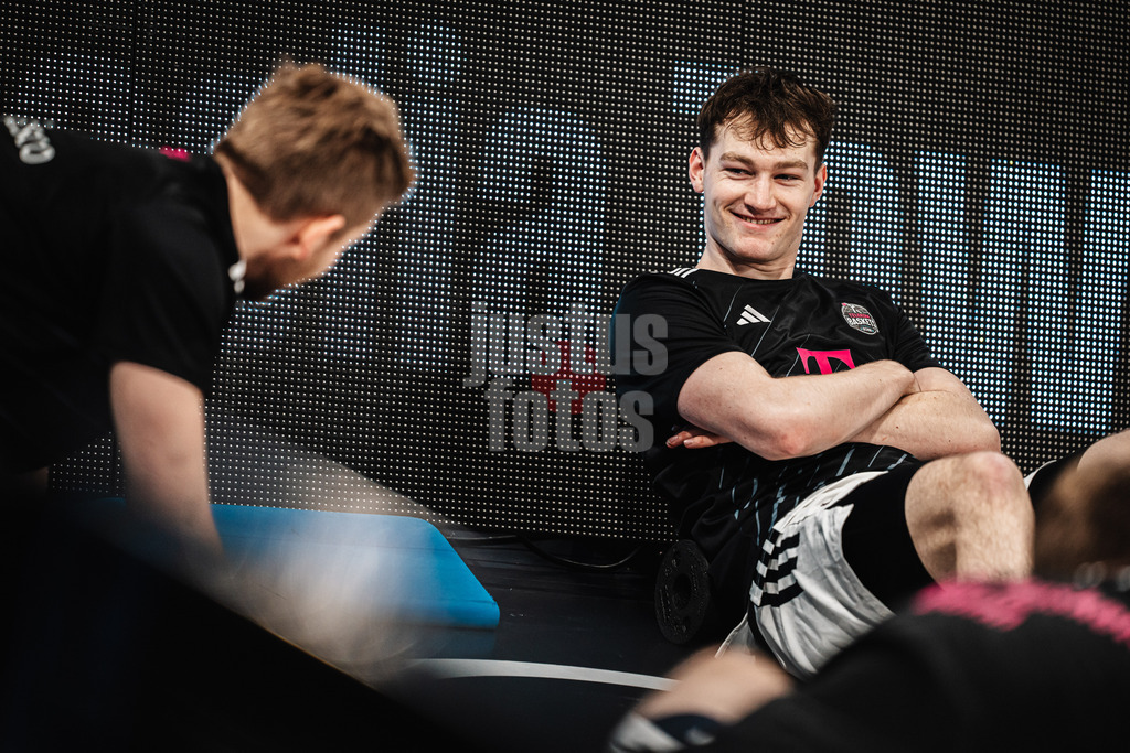 Basketball | Männer | Saison 2024/2025 | easyCredit Basketball Bundesliga | 16. Spieltag | Veolia Towers Hamburg vs. Telekom Baskets Bonn | 10.01.2025 | Janne Müller (#24, Telekom Baskets Bonn)