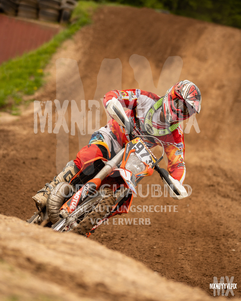 866A5662 | mxndyyvipix