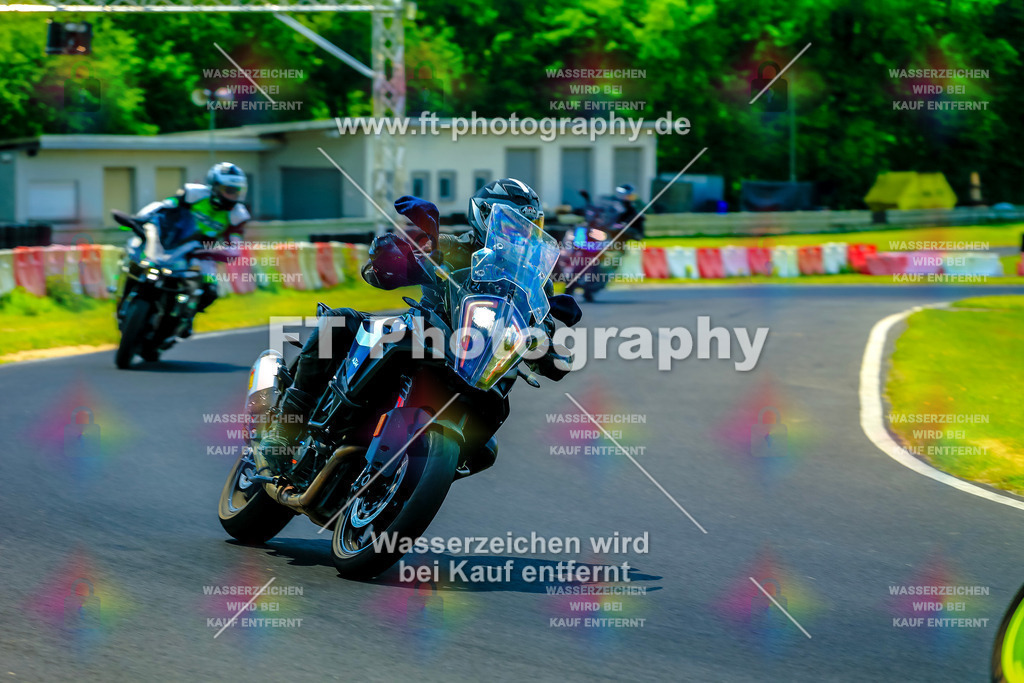 _NBG4735 | Hier findet Ihr Bilder von Touristenfahrten auf der Nürburgring Nordschleife oder von anderen Veranstaltungen die ich besucht habe. Viel Spass beim Durch Schauen 