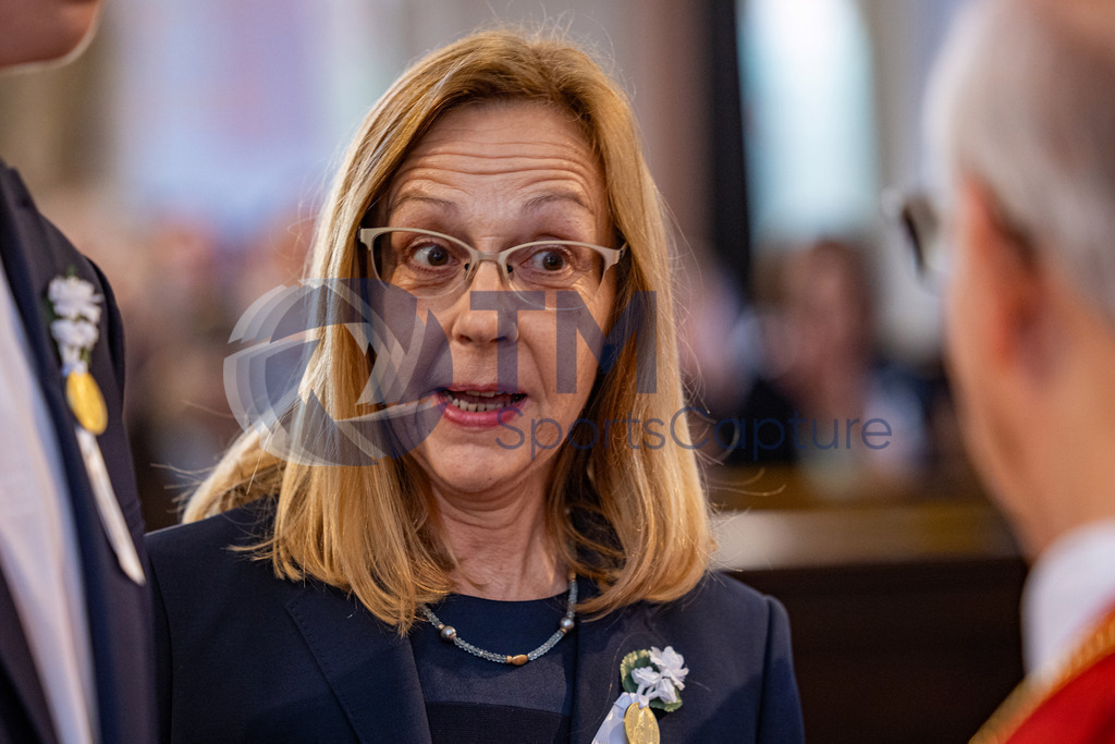 RR5M7593 | Firmung Klagenfurt-Dom 19.05.2024 8 Uhr