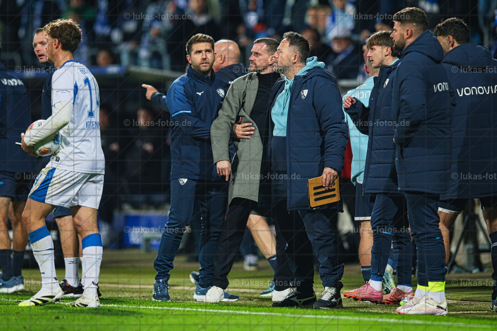 2025-10-18 Zoller Bochum - Berlin Foto Lukas  005 | Luftbilder Castrop-Rauxel und Fotos vom VfL Bochum kaufen im Webshop der Bilder von Jens Lukas: lukas-fotos - Realisiert mit Pictrs.com