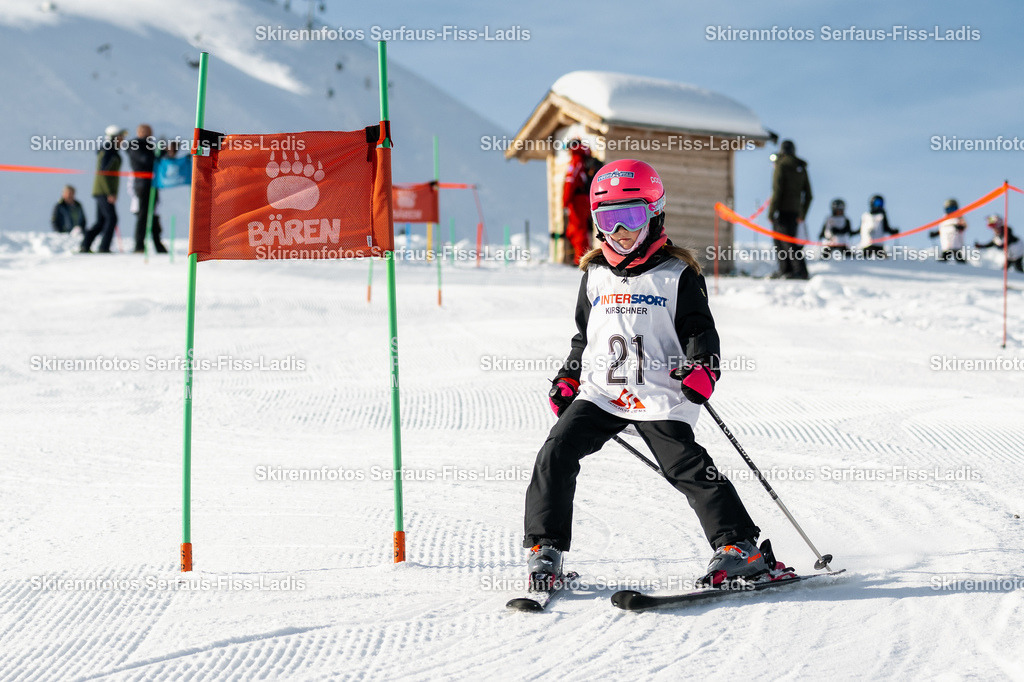 SRS_12.12.2025_0092 | SRS_12.12.2025_0092 - Realisiert mit Pictrs.com