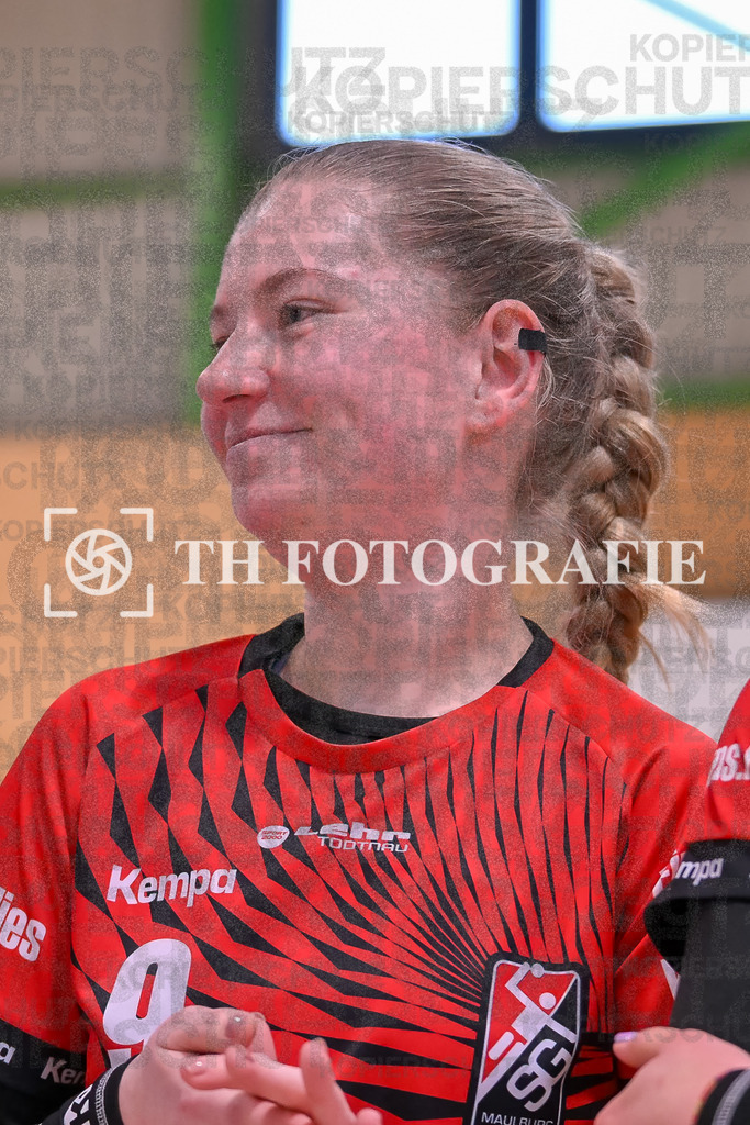 GER, SG Maulburg/Steinen - HB Kinzigtal, Handball, Suedbadenliga, 22. Spieltag, Saison 2023/2024, 27.04.2024 | Tamara Posovzky (SG Maulburg/Steinen, #09)

GER, SG Maulburg/Steinen - HB Kinzigtal, Handball, Suedbadenliga, 22. Spieltag, Saison 2023/2024, 27.04.2024

Foto: TH Fotografie/Thomas Hess