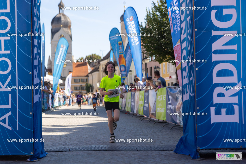 VJ__3343 | Stadtlauf Erding 2025 #stadtlauferding #erdingstadtlauf #stadtlauf_erding #laufmotivation #trisporterding #yourpictrs #sportshot_your_pictrs