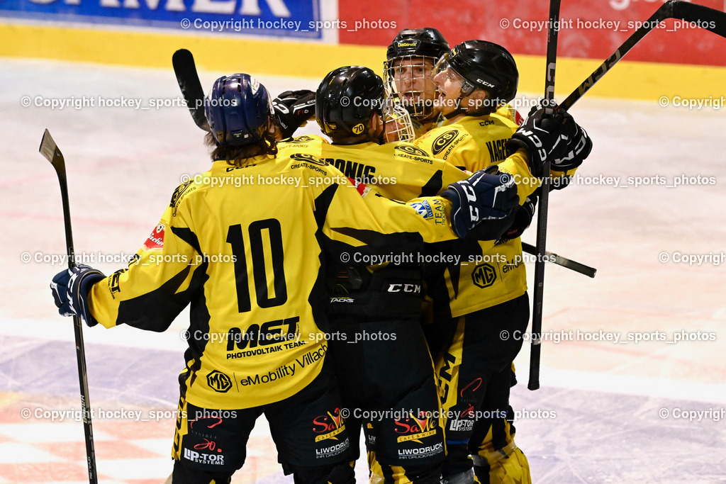 ESC Steindorf vs. EC Hornets Spittal 20.2.2024 | Jubel EC Hornets Spittal, #10 Ortner Philipp EC Hornets Spittal, #16 Nageler Daniel EC Hornets Spittal, #8 Komar Luca EC Hornets Spittal, ESC Steindorf vs. EC Hornets Spittal 20.2.2024, ESC Steindorf vs. EC Hornets Spittal 20.2.2024 am 20.02.2024 in Steindorf (Ossiachersee Halle), Austria, (Photo by Bernd Stefan)