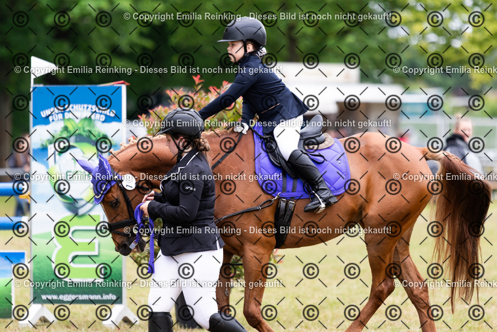 CL5A9190 | Emilia Reinking Fotografie - Realisiert mit Pictrs.com