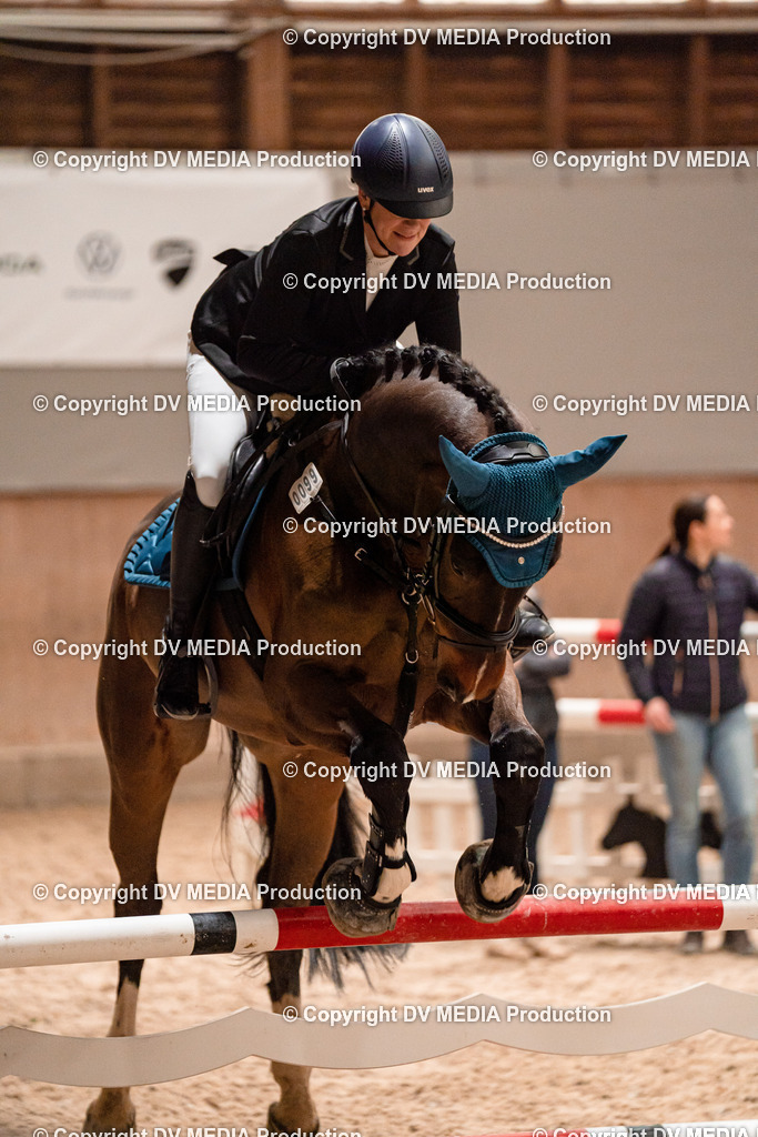 Springen Tag 2-018 | dv-media-shop - Realisiert mit Pictrs.com