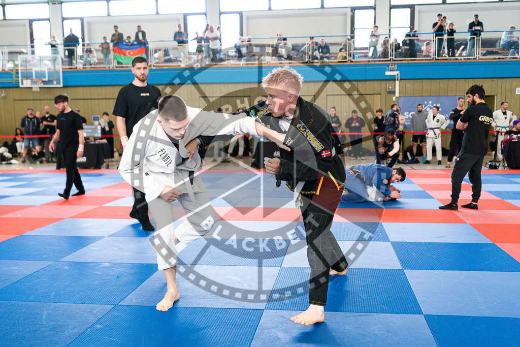 20250510PBB1013 | Athletes compete during the JJLG Berlin Open Jiu-Jitsu Championship on May 10, 2025 in Berlin, Germany. © Chiara Dazi / photoblackbelt