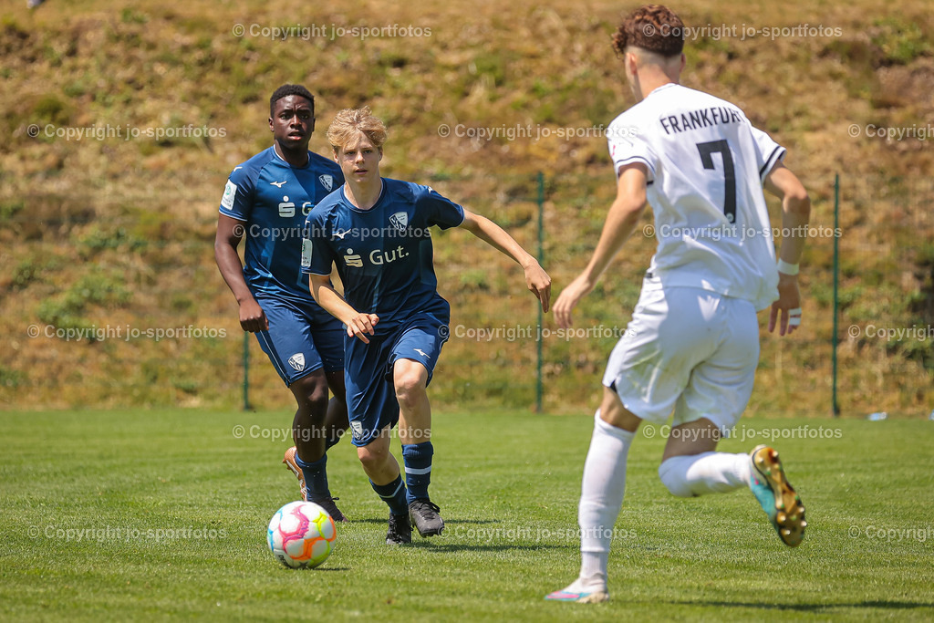 BQ3I5651 | 17.06.2023; Testspiel; Rasenplatz Offdilln; VfL Bochum U17 - Eintracht Frankfurt U17; Ergebnis: 3:1 (1:1)