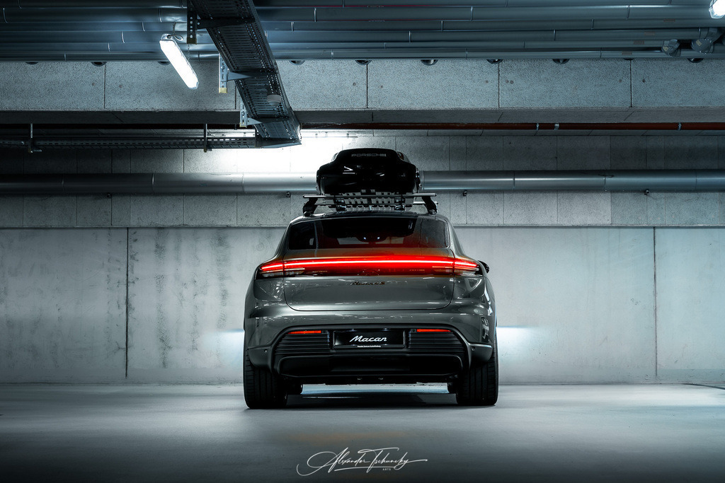 R6AT6669 _Alexander Tschuncky | Entdecken Sie die faszinierende Welt von Alexander Tschuncky Arts: Kreative Fotografie, atemberaubende Automobilkunst und hochwertiger Bilderdruck. Lassen Sie sich inspirieren! - Realisiert mit Pictrs.com