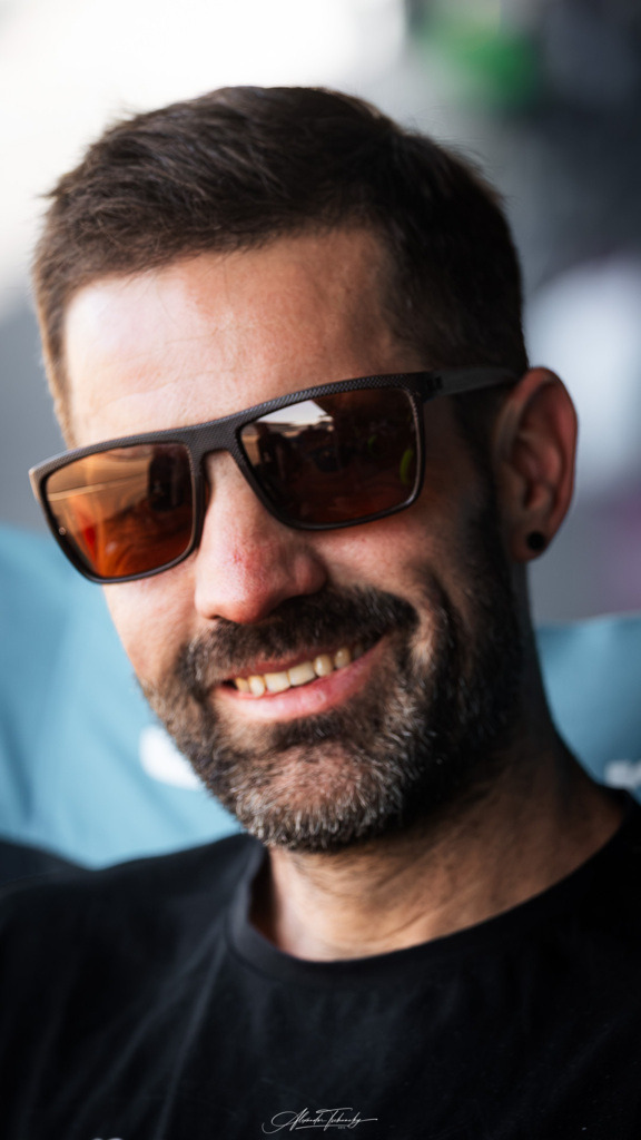 Ducati Trackday Hockenheimring 2026 | Entdecken Sie die faszinierende Welt von Alexander Tschuncky Arts: Kreative Fotografie, atemberaubende Automobilkunst und hochwertiger Bilderdruck. Lassen Sie sich inspirieren! - Realisiert mit Pictrs.com