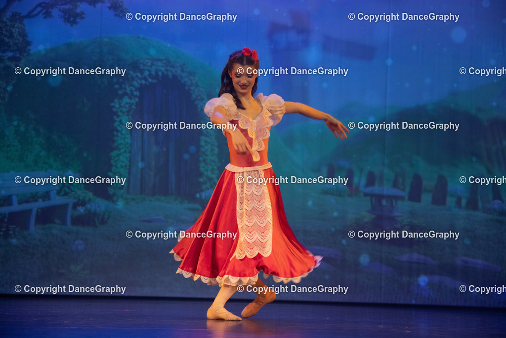 GPHY3198 | DanceGraphy - Realisiert mit Pictrs.com