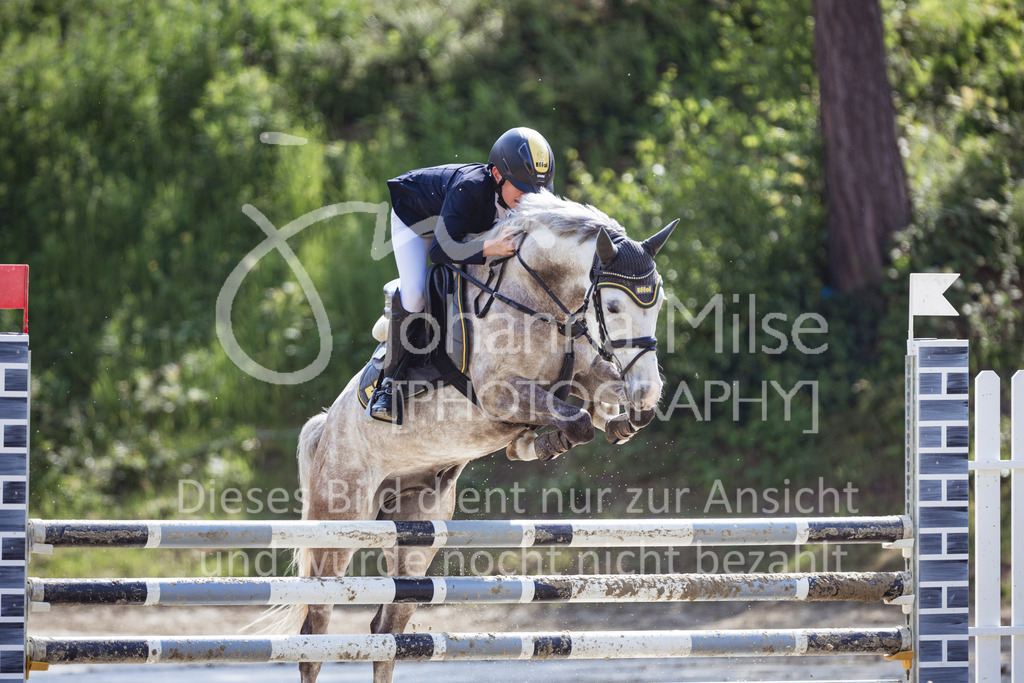 240519_Kalthof_Ponytrophy-223 | Deine schönsten Turniermomente als professionelle Fotos! Entdecke hochwertige Pferdesport-Fotografie im Online-Shop. Jetzt Fotos finden & bestellen!