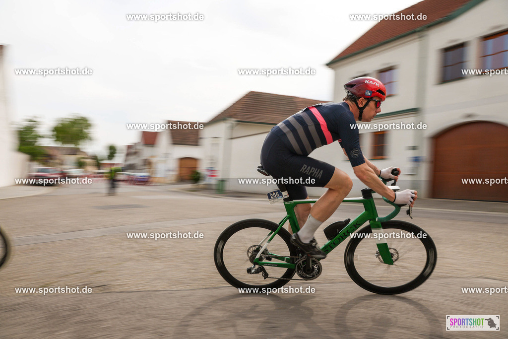 LUR_7203 | Neusiedler See Radmarathon 2025 #neusiedlerseeradmarathon #yourpictrs #sportshot_your_pictrs @Sportshotphotography Copyright:www.sportshot.de