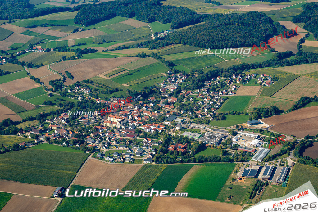 Aktuelles Luftbild von Schweinspoint Marxheim Kauf mit Lizenz / Bildrechten möglich- Die Luftaufnahme wurde 2021 mittels UL-Flugzeug erstellt ( keine Drohne ) - hochauflösende Kamera-Systeme von  Canon -Beste Qualität - Für grossformatige Ausdrucke geeignet. Die Geschenkidee !