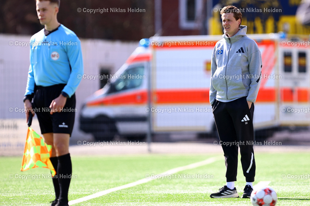 NH_HamburgerSVU21_FSVSchoeningen_RegionalligaNord_29032026 | Lukas Anderer (Trainer, Hamburger SV U21)Fußball I Herren I Regionalliga Nord I Saison 2025-2026 I 28. Spieltag I Hamburger SV U21 - FSV Schöningen I 29.03.2026 I Stadion Hoheluft