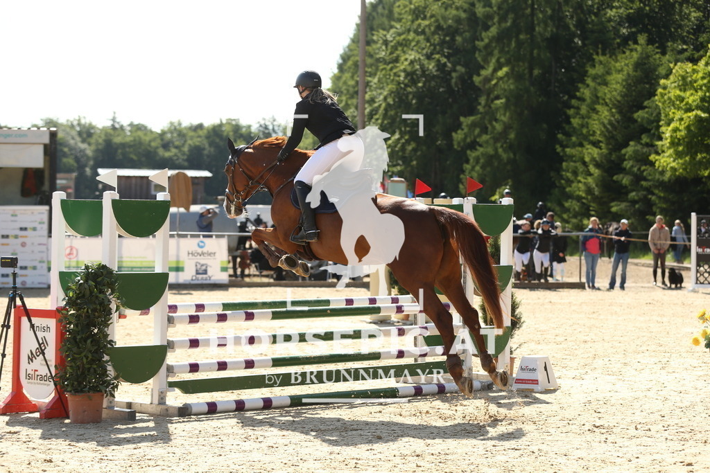 DL2Q4806 | Willkommen bei Brunnmayr - Design & Fotografie – Ihrem Spezialisten für Reitturniere und Pferdeveranstaltungen in Oberösterreich, Salzburg und Bayern! Seit über 17 Jahren sind wir leidenschaftlich dabei.
