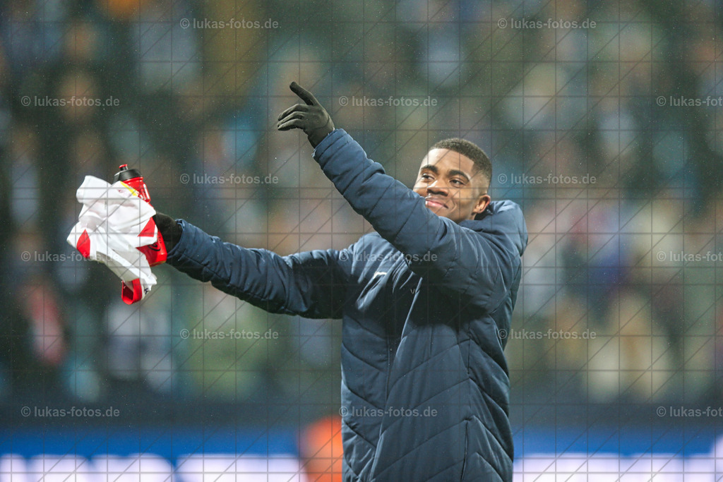 VfL Bochum - RB Leipzig 3:3 | Nach einem 0:3 zur Pause kam der VfL Bochum im ersten Bundesliga-Rückrundenspieltag gegen RB Leipzig zu einem 3:3. - Realisiert mit Pictrs.com