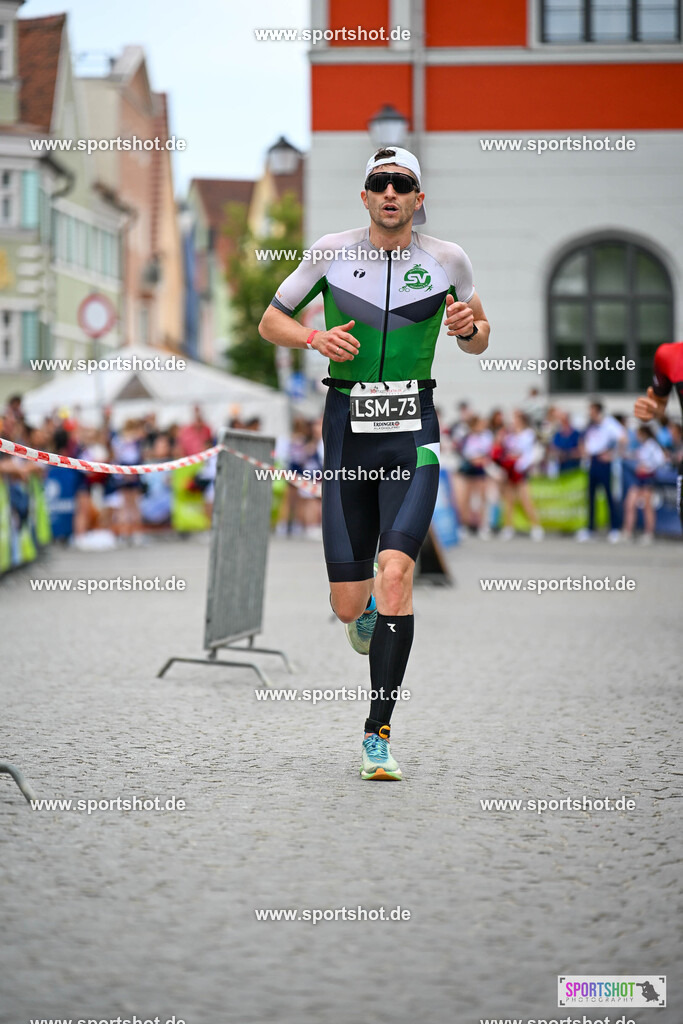 SZI_5823 | Stadttriathlon Erding 2025. #yourpictrs #sportshot_your_pictrs @Sportshotphotography #stadttriathlonerding Copyright: www.sportshot.de