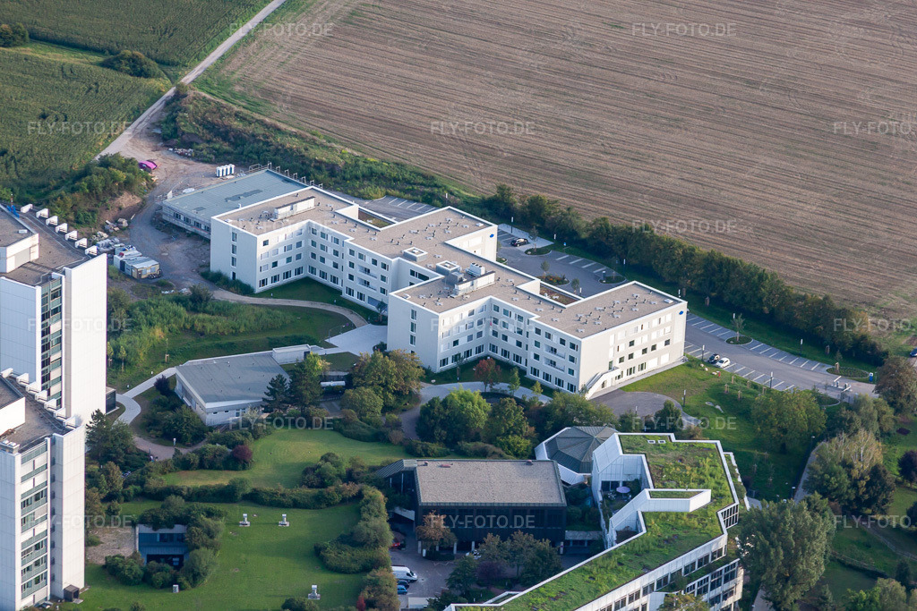 Luftbild: BG Unfallklink im Ortsteil Oggersheim in Ludwigshafen im Bundesland Rheinland-Pfalz in Deutschland. Foto: IMG_71171.jpg vom 27.08.2014 durch Werner Riehm/FLY-FOTO.de