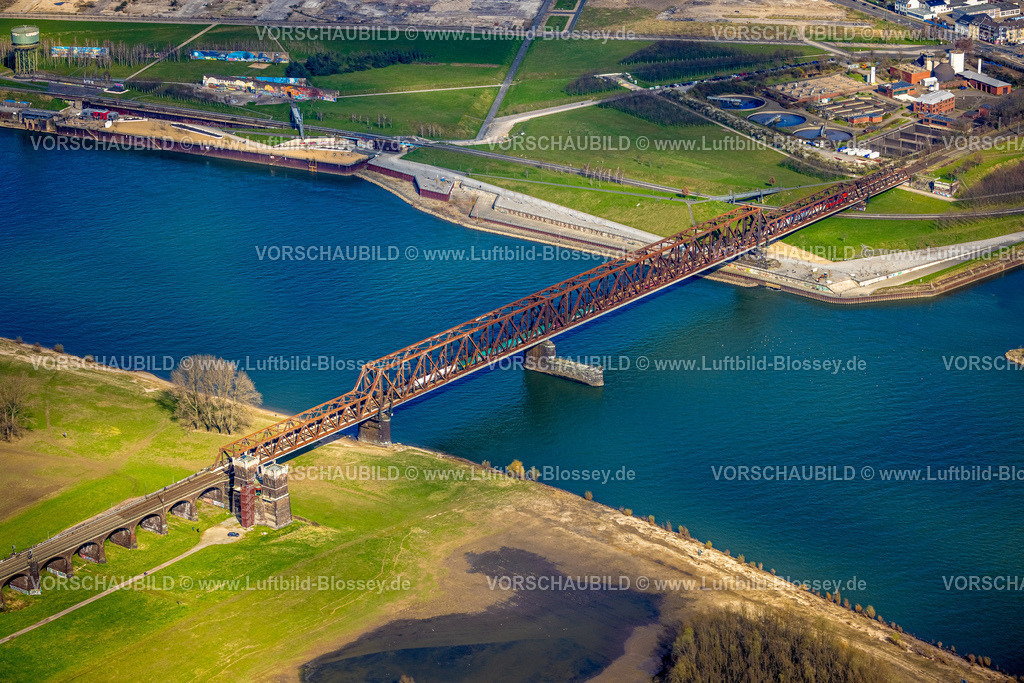 Duisburg240303636 | Luftbild, Hochfelder Eisenbahnbrücke mit Brückenturm Rheinhausen Duisburg über den Fluss Rhein, historische Sehenswürdigkeit, Friemersheim, Duisburg, Ruhrgebiet, Nordrhein-Westfalen, Deutschland, Duisburg-S