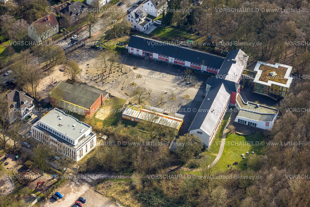 Gladbeck250201628 | Luftbild, Förderschule Roßheideschule mit Schulhof, Brauck, Gladbeck, Ruhrgebiet, Nordrhein-Westfalen, Deutschland