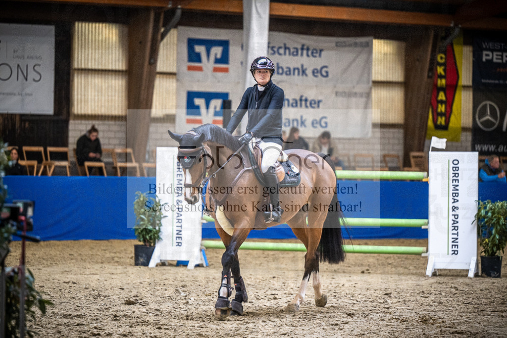 DOS_2261 | Entdecke hochwertige Reitturnierfotos von Foto Oger. Professionell, emotional und authentisch – jetzt Lieblingsmomente im Shop bestellen.Deutschlandweite Turnierfotografie. - Realisiert mit Pictrs.com