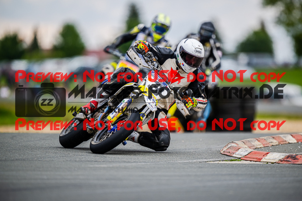 MaZZes_FotoMatrix_220904_1044 | S1