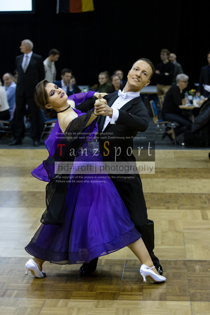20241102_DC_HGR_Std_08947 | Tanzsportbilder, Standardtanz, Lateintanz, WDSF, DTV, LTVB, dancecomp, goc, hessen tanzt, blaues band der spree, walzer, tango, wiener walzer, slowfox, quickstepp, samba, rumba, cha-cha-cha, paso doble. jive, hd-kroft photography, turniertanzsport