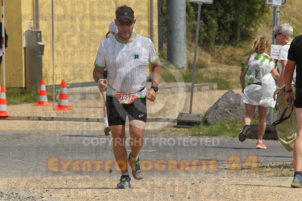 250614_1406_EV4_1619 | Sportfotografie im Rhein-Sieg Kreis, Köln, Bonn, NRW, Rheinland Pfalz, Hessen, etc. Unser Tätigkeitsfeld umfasst den Laufsport vom Volkslauf über den Marathon, Duathlon, Triathon bis zum Ultralauf wie Kölnpfad Ultra oder Schindertrail.