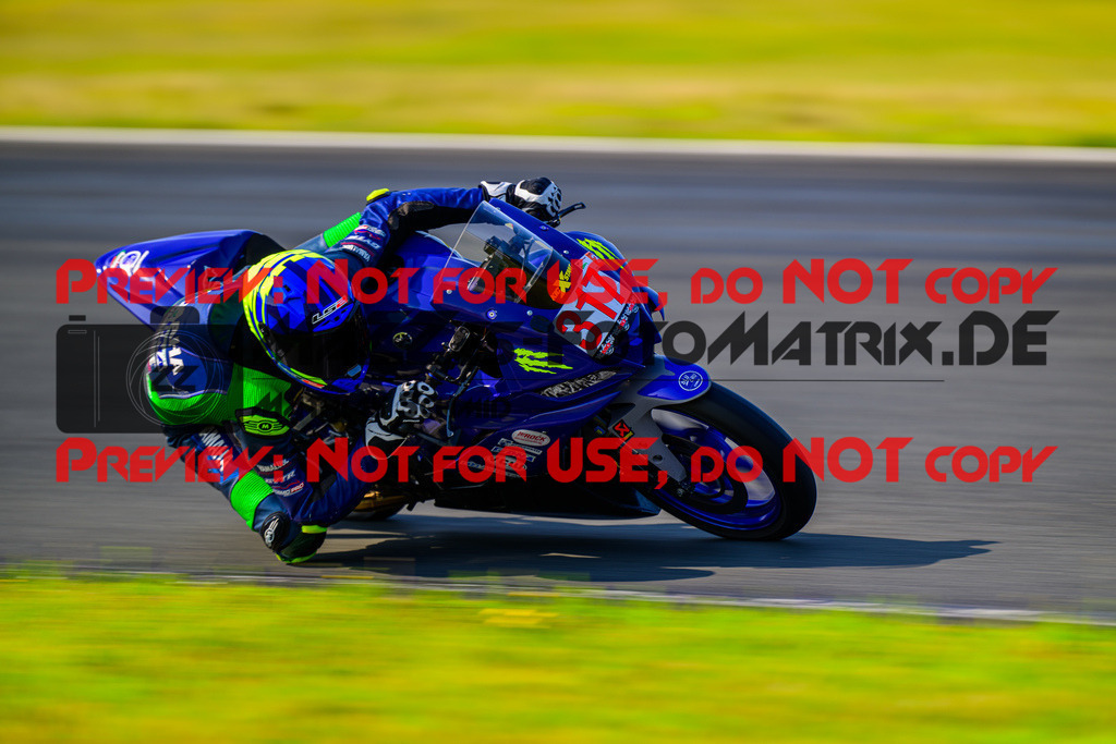 MaZZes_FotoMatrix_240725_6007705_7224 | ROT