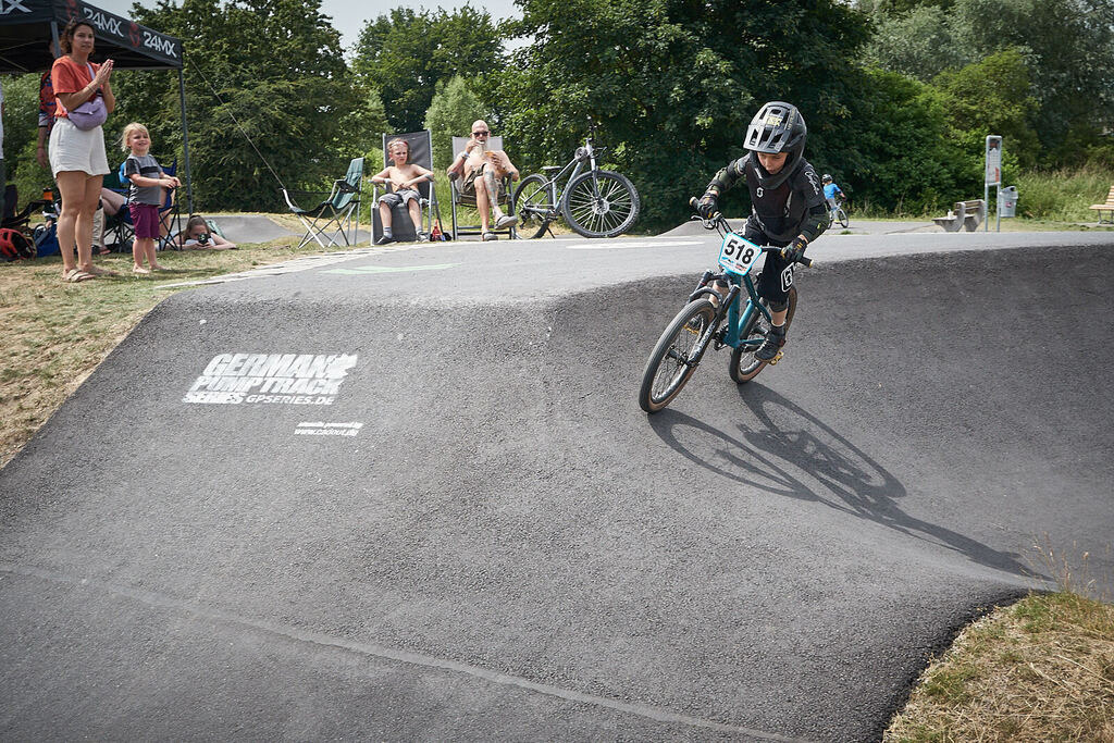 202506251-06 PM25 109@sebastiankopp | German Pumptrack Series - Realisiert mit Pictrs.com