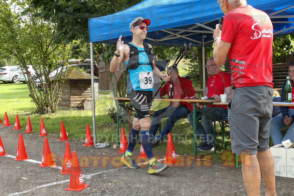 230826_1609_EX1_1525 | Sportfotografie im Rhein-Sieg Kreis, Köln, Bonn, NRW, Rheinland Pfalz, Hessen, etc. Unser Tätigkeitsfeld umfasst den Laufsport vom Volkslauf über den Marathon, Duathlon, Triathon bis zum Ultralauf wie Kölnpfad Ultra oder Schindertrail.