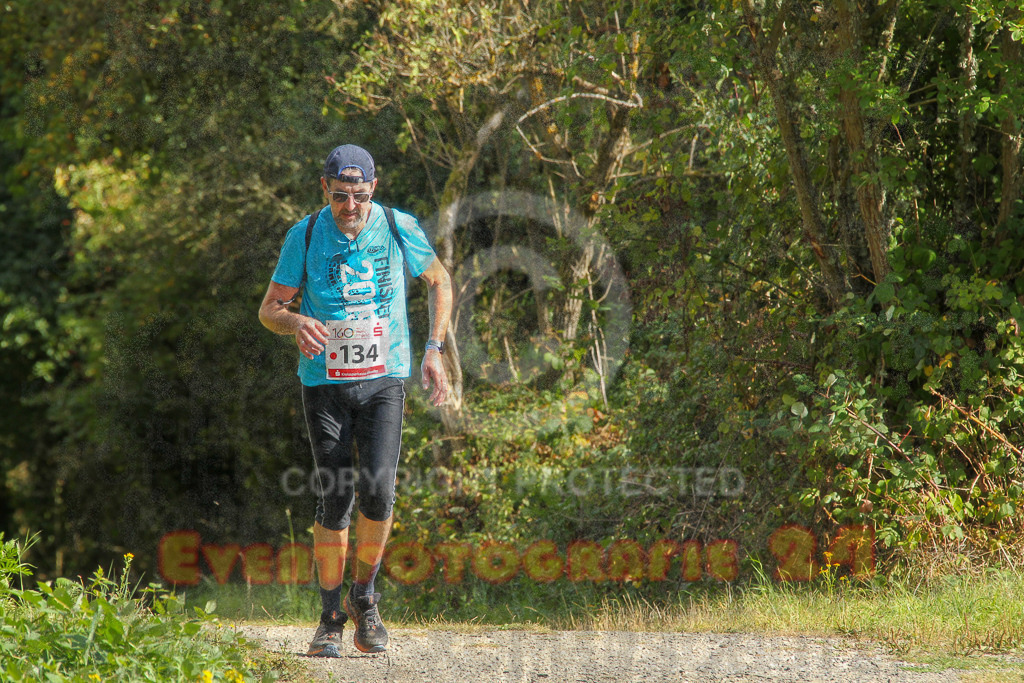 250830_1546_EV4_4545 | Sportfotografie im Rhein-Sieg Kreis, Köln, Bonn, NRW, Rheinland Pfalz, Hessen, etc. Unser Tätigkeitsfeld umfasst den Laufsport vom Volkslauf über den Marathon, Duathlon, Triathon bis zum Ultralauf wie Kölnpfad Ultra oder Schindertrail.