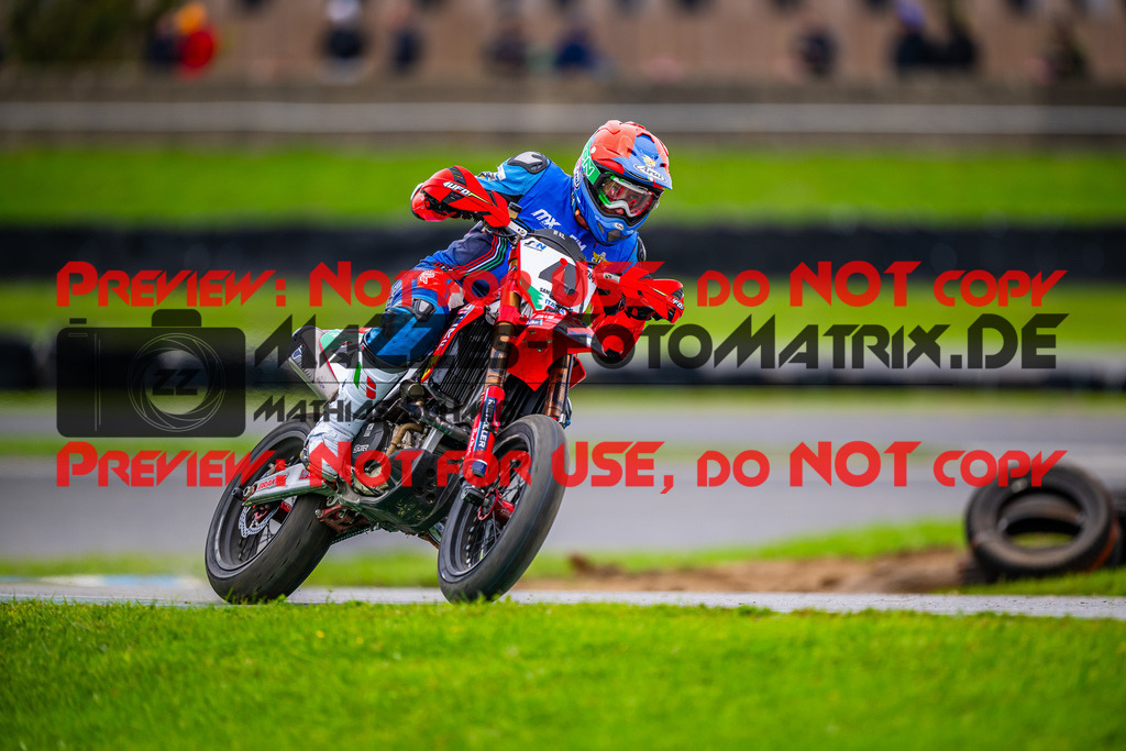 MaZZes_Fotomatrix_20240929_6007705_0127 | S1ON