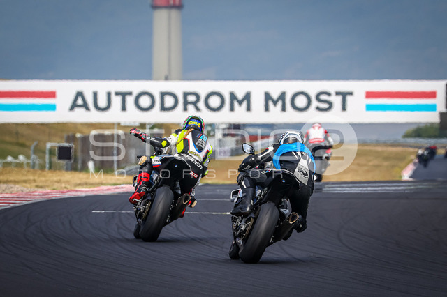 0990-260804MM-010_990 | Deine Full-Service-Agentur für ✔️Videoproduktionen und ✔️Motorsportfotografie Jetzt Angebot anfragen!