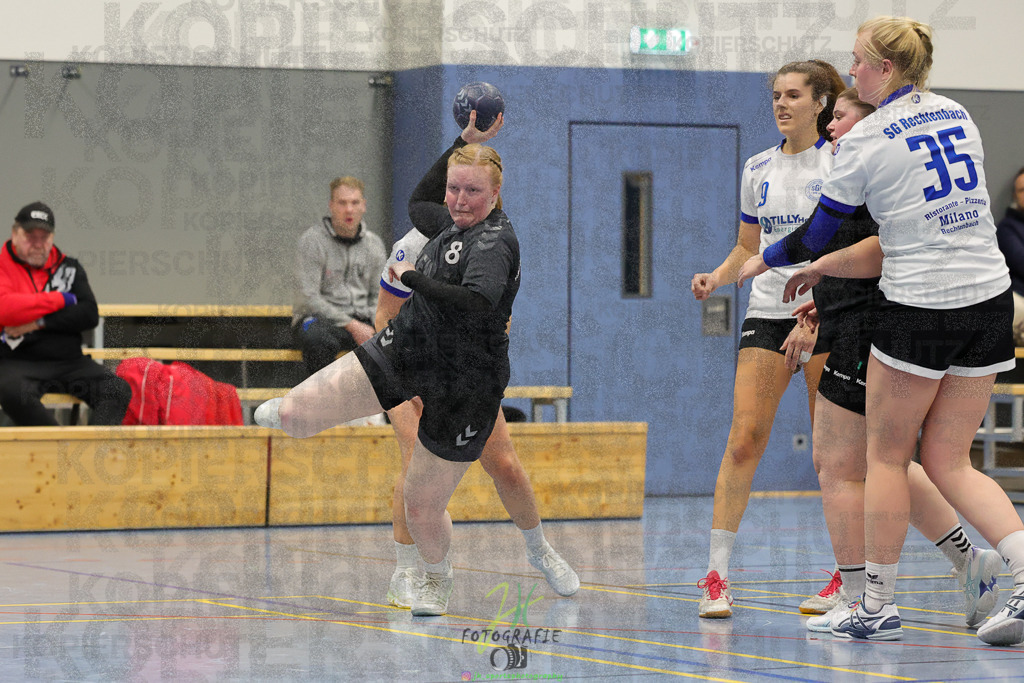 Frauen 2. Bezirksklasse, SG Rechtenbach - HSG Kleenheim/Langgöns III | Frauen 2. Bezirksklasse, SG Rechtenbach - HSG Kleenheim/Langgöns III am 16.11.2024 in Rechtenbach (Sporthalle Rechtenbach)Photo © 2024 - Jörg Heinrich - Realisiert mit Pictrs.com