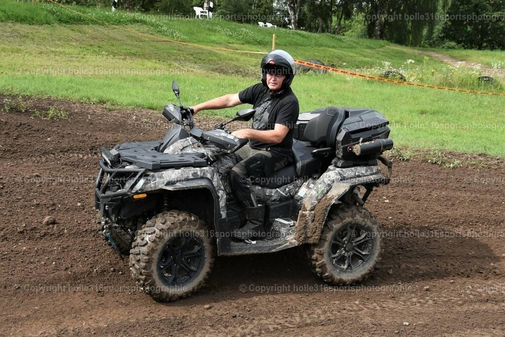 DSC_0634 (2) | Sportfotografie , Motorsport, Motoross, Reitsport, Mointainbike, Enduro,
Landschaft , Outdoor, Eventfotografie, Landschaft, Bilder online bestellen - Realisiert mit Pictrs.com