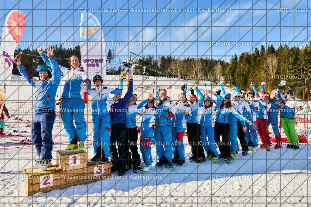 ALP7180_SchiSchule Haginger_Siegerehrung_Schilehrer | (C)FotoLois.com, Alois Spandl, Semester-Schikurs der Schischule HAGINGER in Mitterbach/Gemeindealpe, Fr 10. Februar 2023.