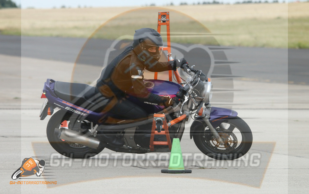 IMG_1746 | gh-motorradtraining-foto.de - Realisiert mit Pictrs.com