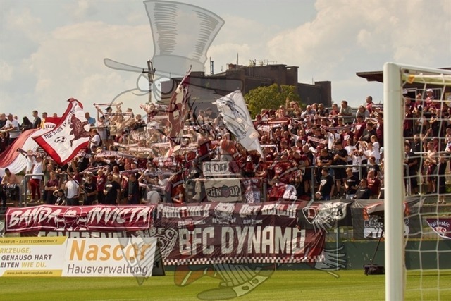 BFC Dynamo vs. ZFC Meuselwitz 101 | mythos-online-redaktion